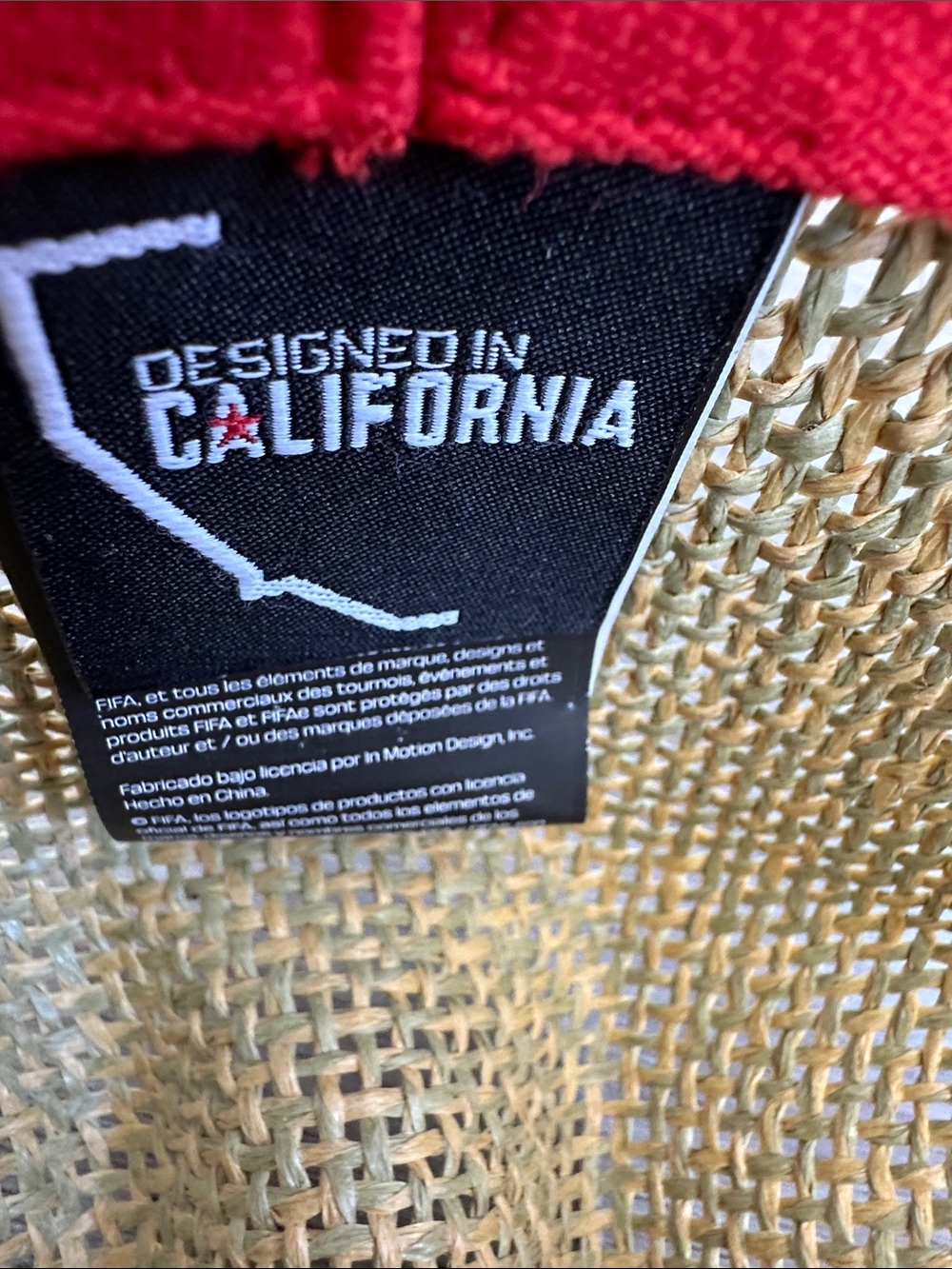 FIFA Emblem Paper Straw Hat - Picture 4 of 6